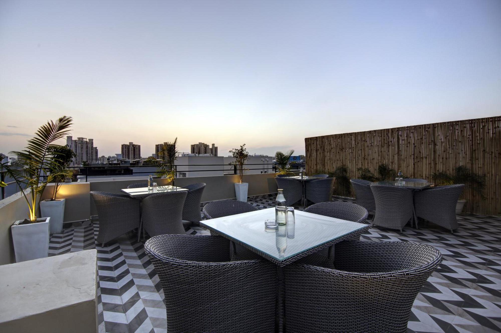 Saltstayz Select - Golf Course Road Gurgaon Esterno foto